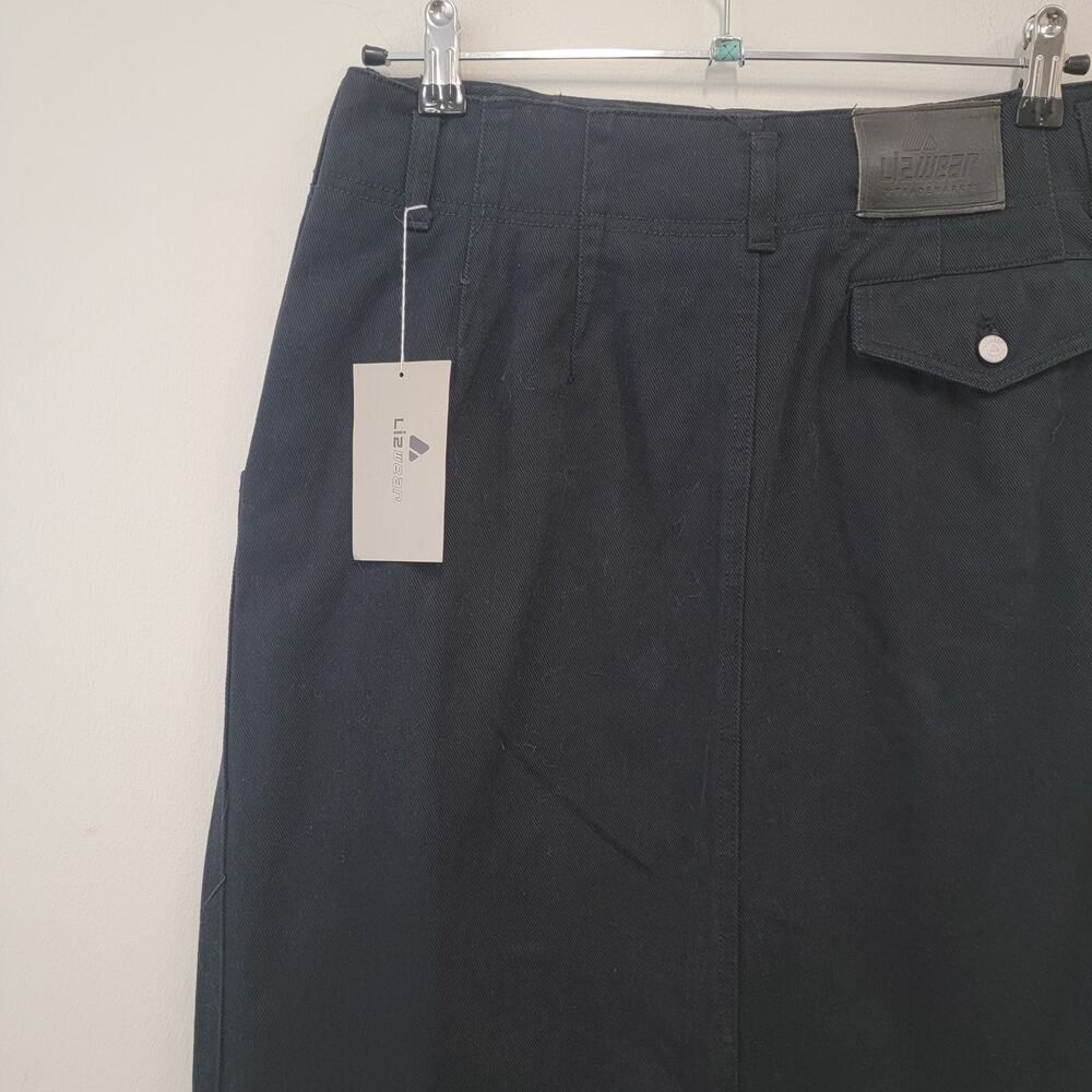 VTG Black Denim Skirt - Picture 6 of 16